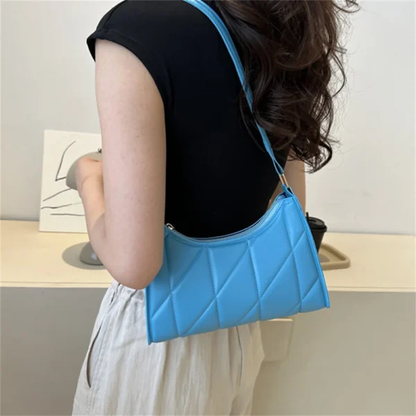 Ladies Trendy Clutch Shoulder Bag - Image 2