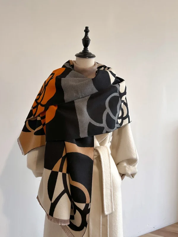 Ladies Luxury Cashmere Scarf - Image 3